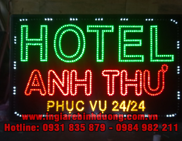 bang-hieu-den-led-khach-san